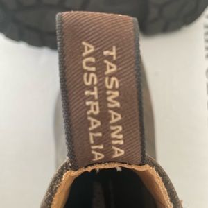 Blundstones women’s series (no box)